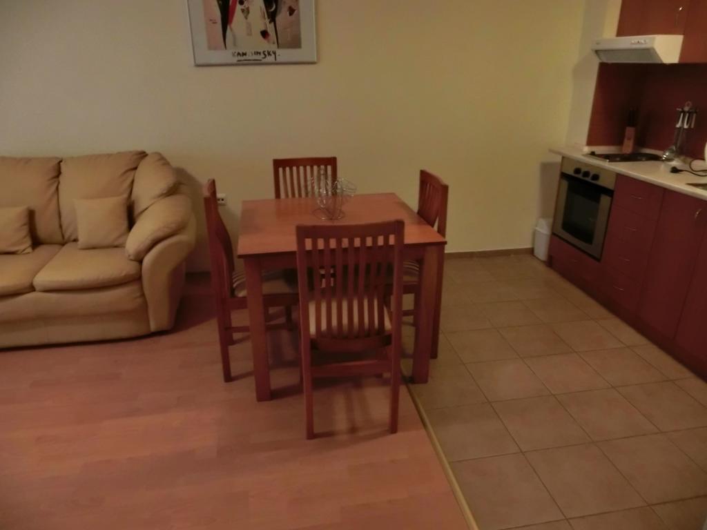 Apartment Panorama On Complex With Pools And Beach, Sveti Vlas Bagian luar foto