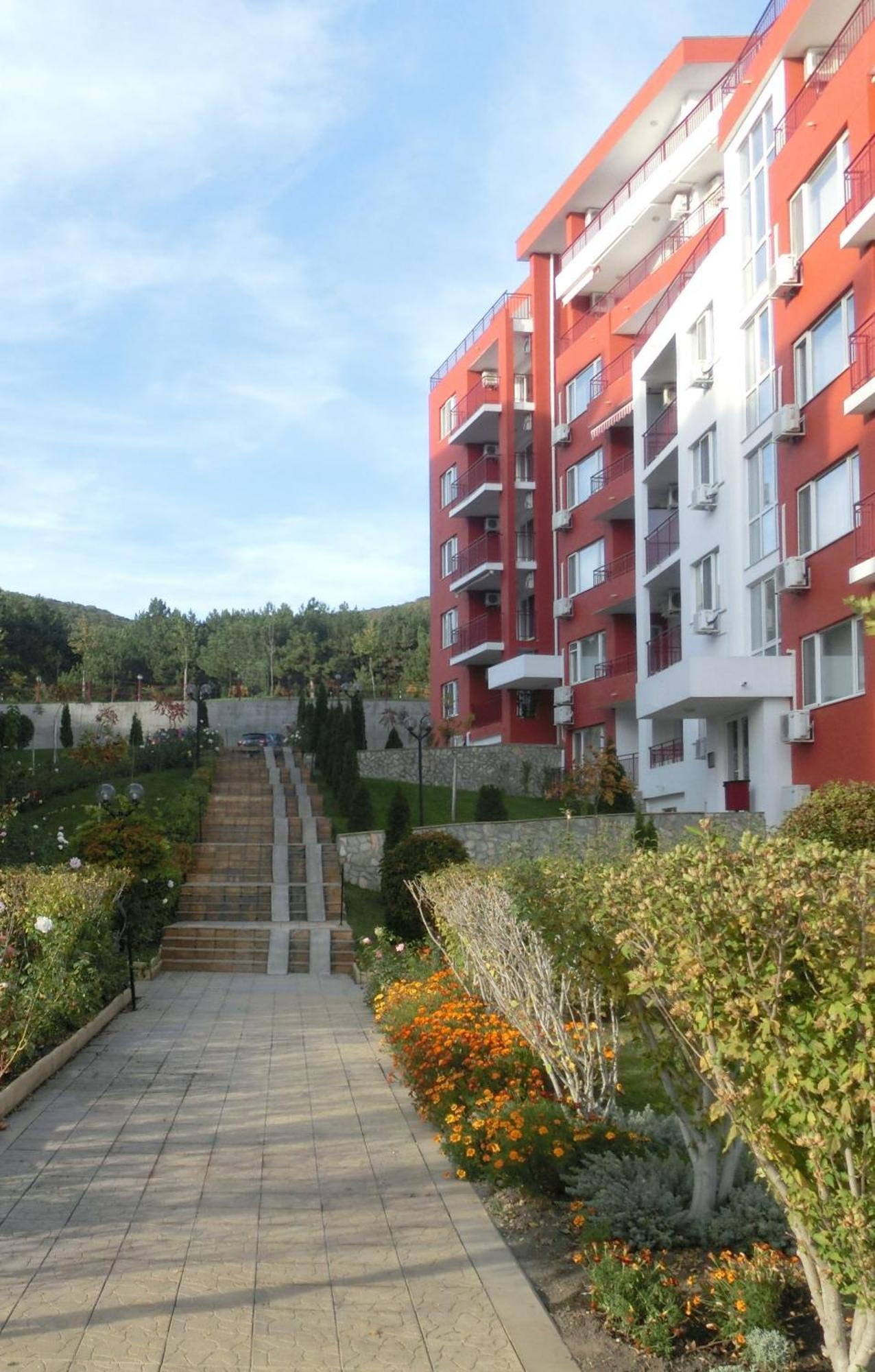 Apartment Panorama On Complex With Pools And Beach, Sveti Vlas Bagian luar foto